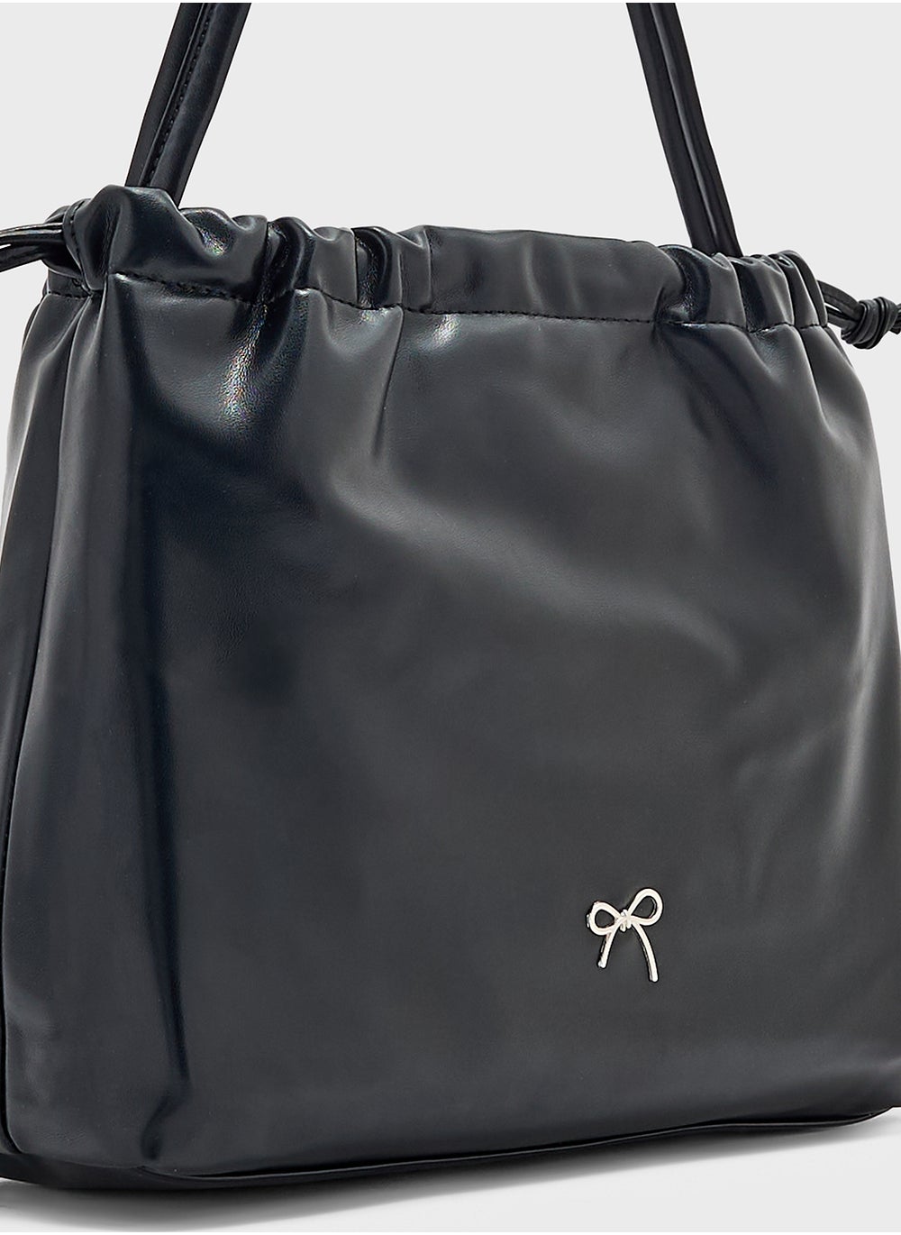 buy-ginger-drawstring-detail-bow-trim-shoulder-bag_s7e
