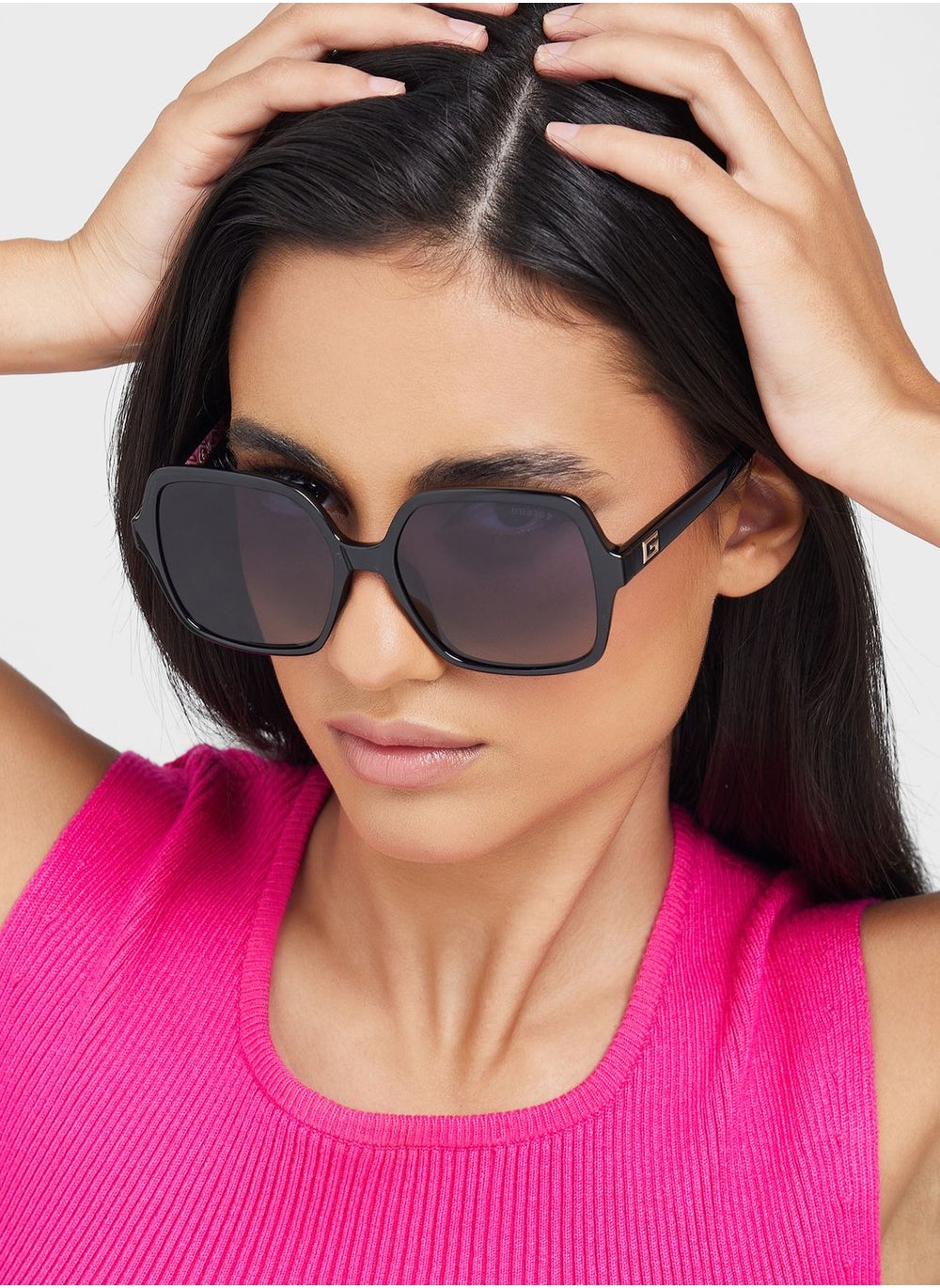buy-guess-gradient-oversized-rectangle-shape-sunglasses_dc5