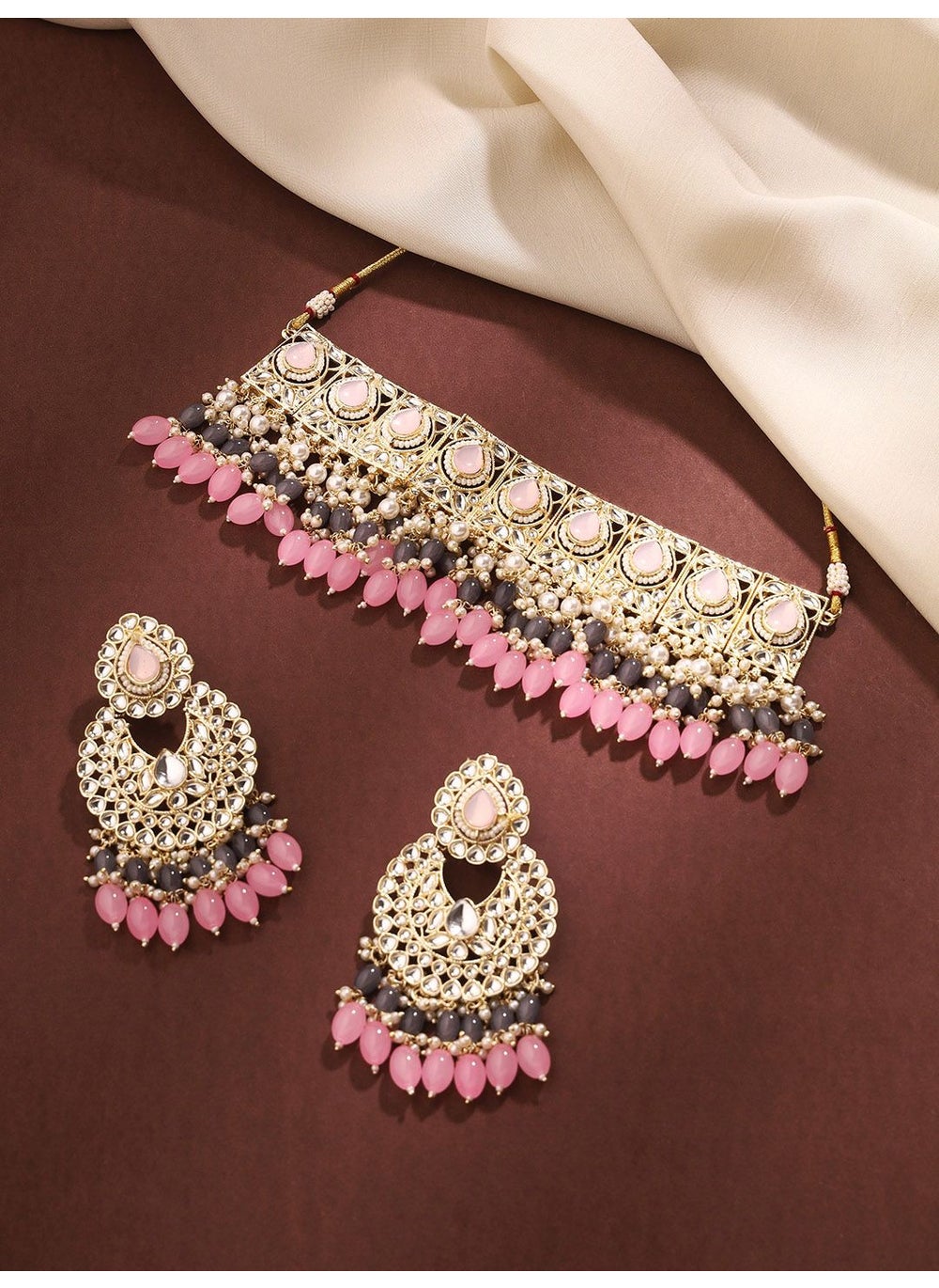 buy-priyaasi-kundan-stone-studded-jewellery-set_2jh