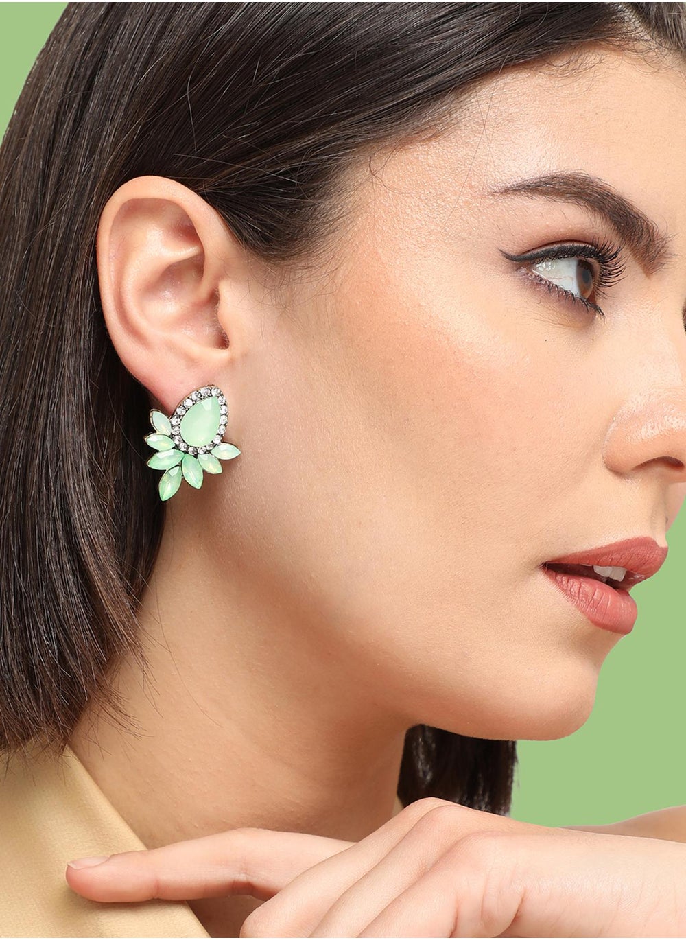 buy-sohi-party-drop-earrings_eno