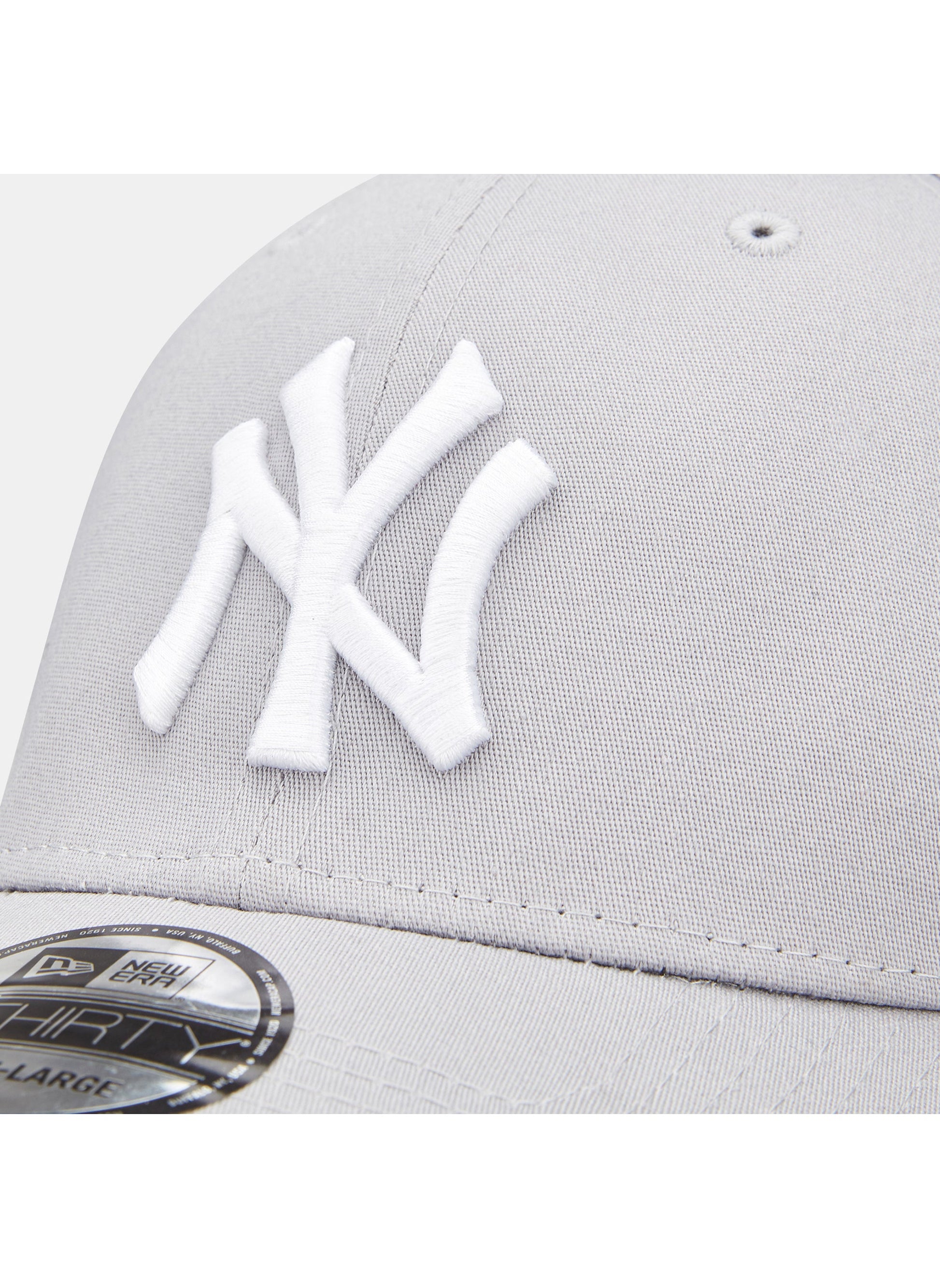 buy-new-era-men-s-mlb-new-york-yankees-league-essential-basic-39thirty-cap_ql4