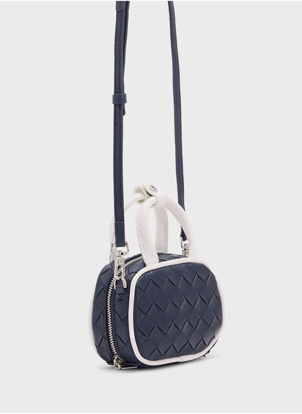 buy-ginger-woven-crossbody-bag_9tg