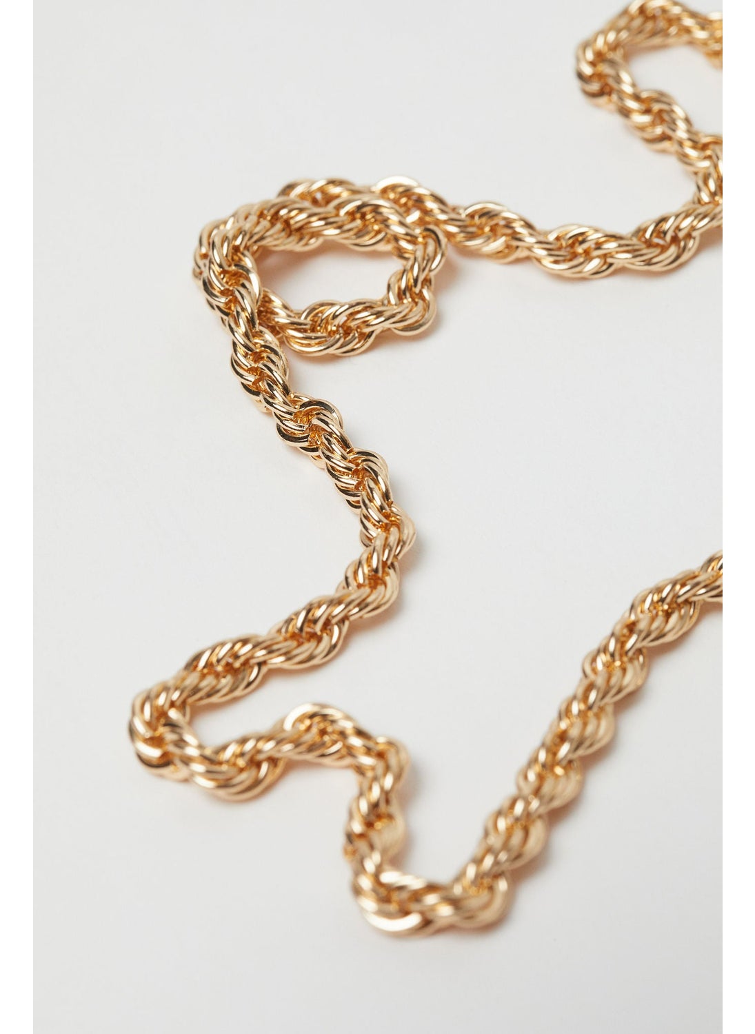 buy-h-m-necklace_e2j