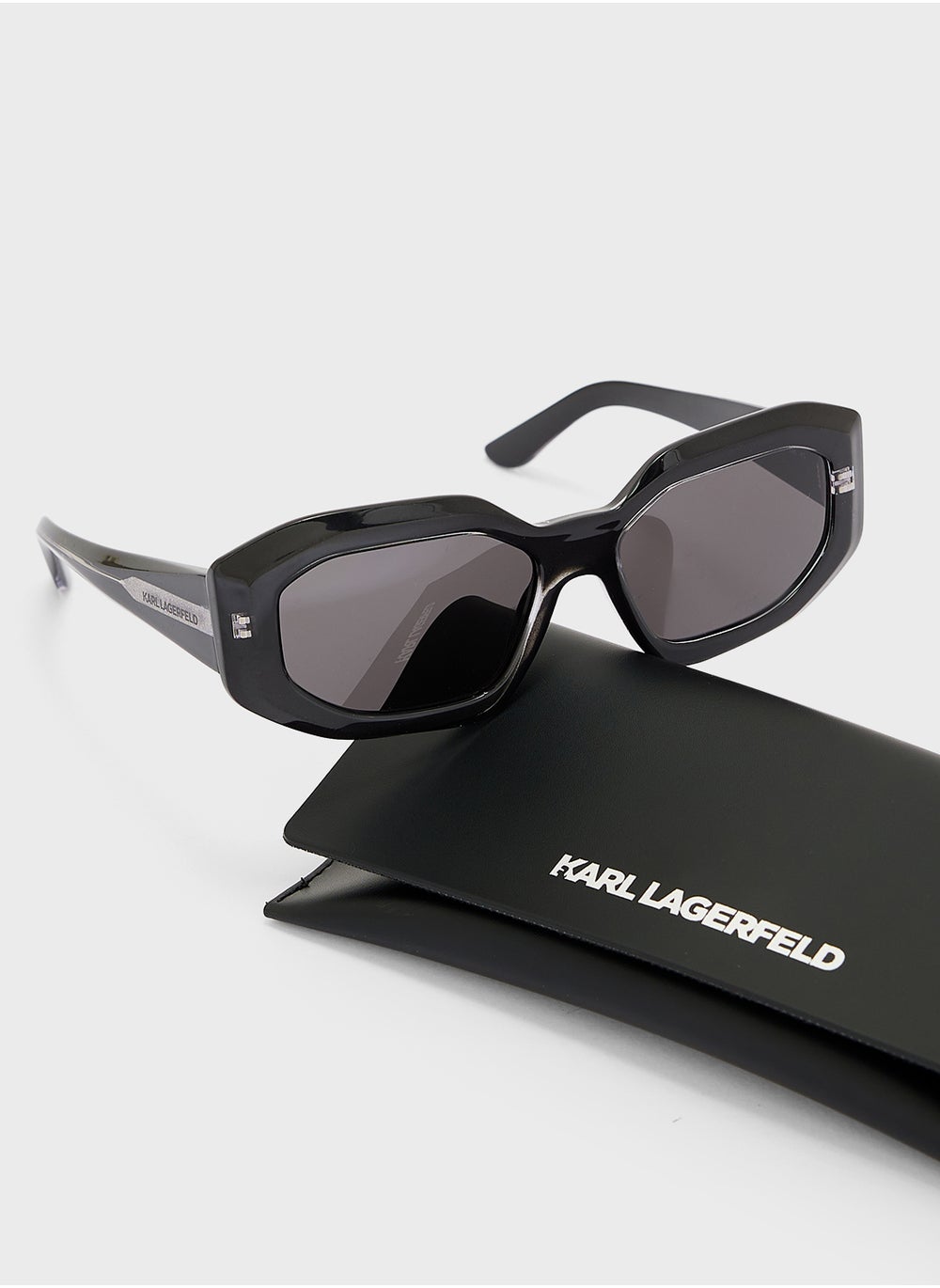 buy-karl-lagerfeld-modified-rectangle-sunglasses_9fi