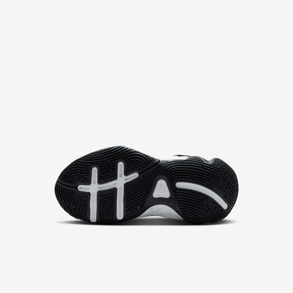 buy-nike-kids-giannis-immortality-4-basketball-shoes_kgm