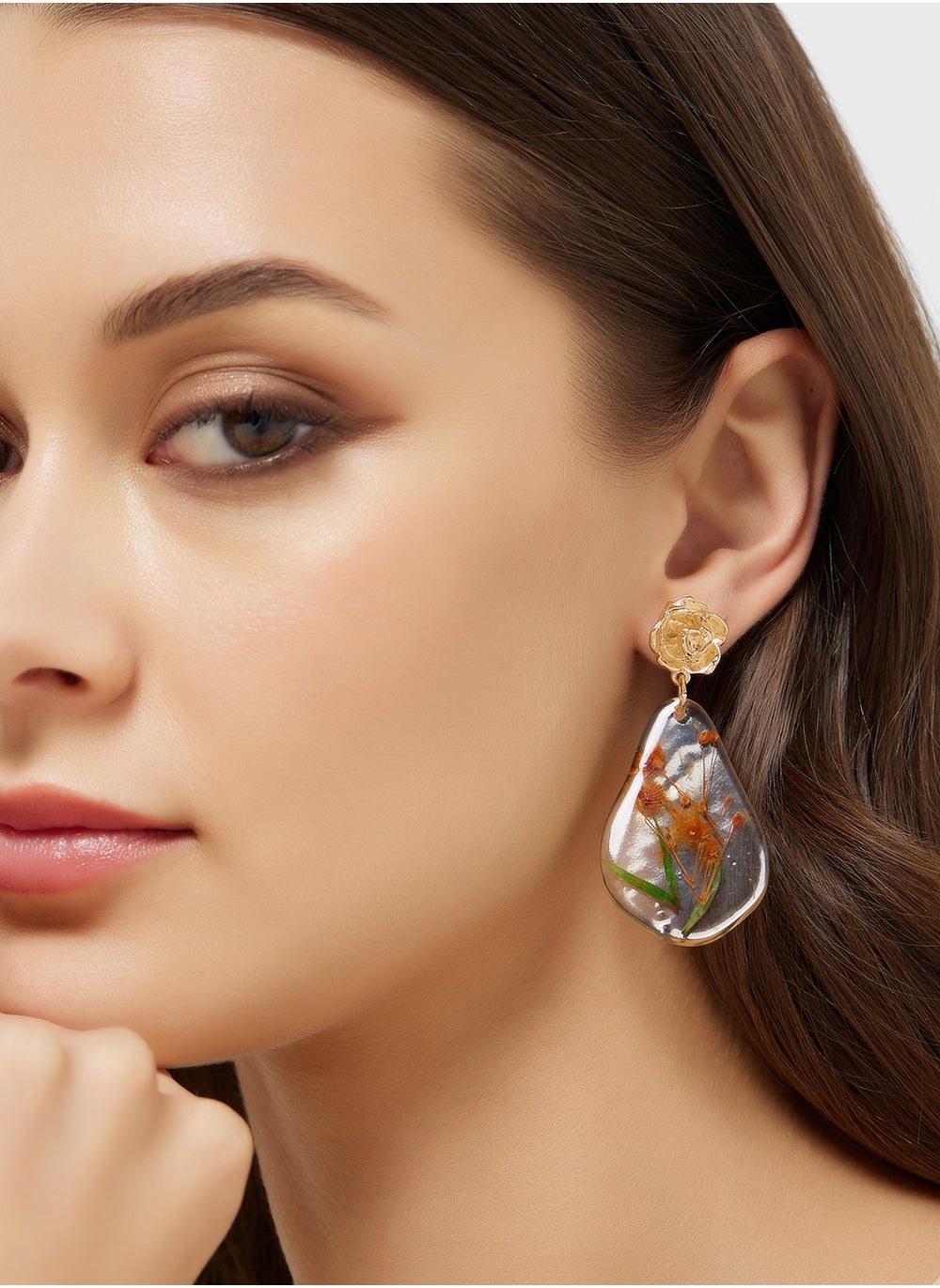 buy-ella-floral-drop-earrings_if7