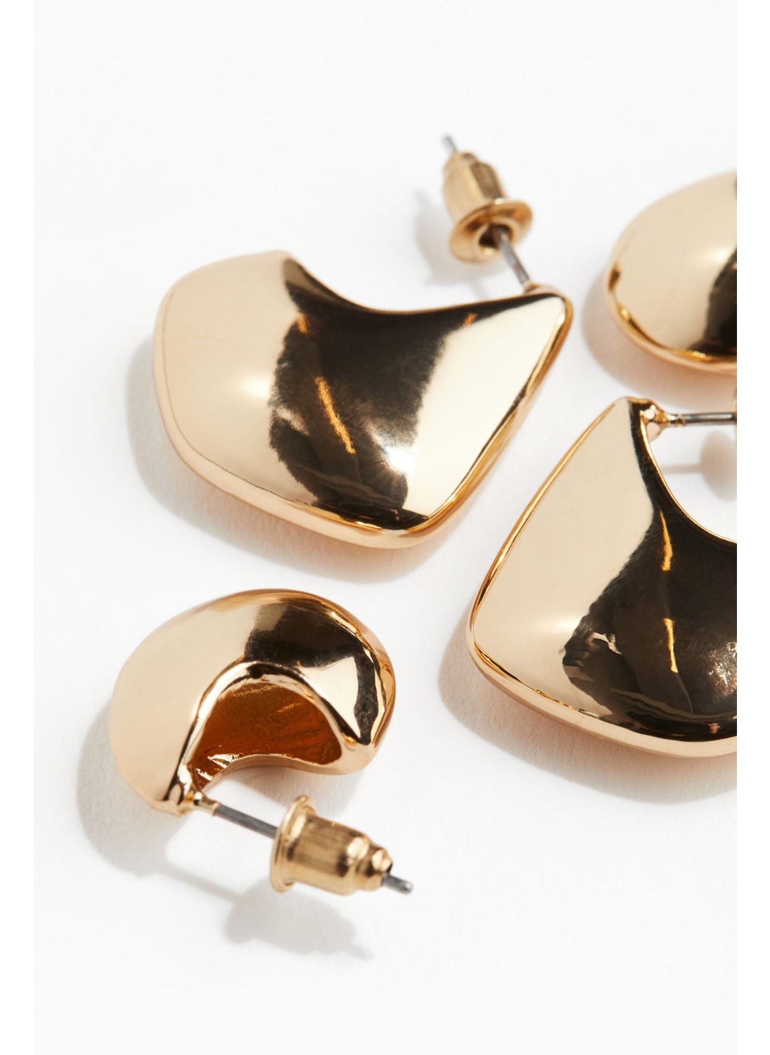 buy-h-m-2-pairs-dome-earrings_qx2