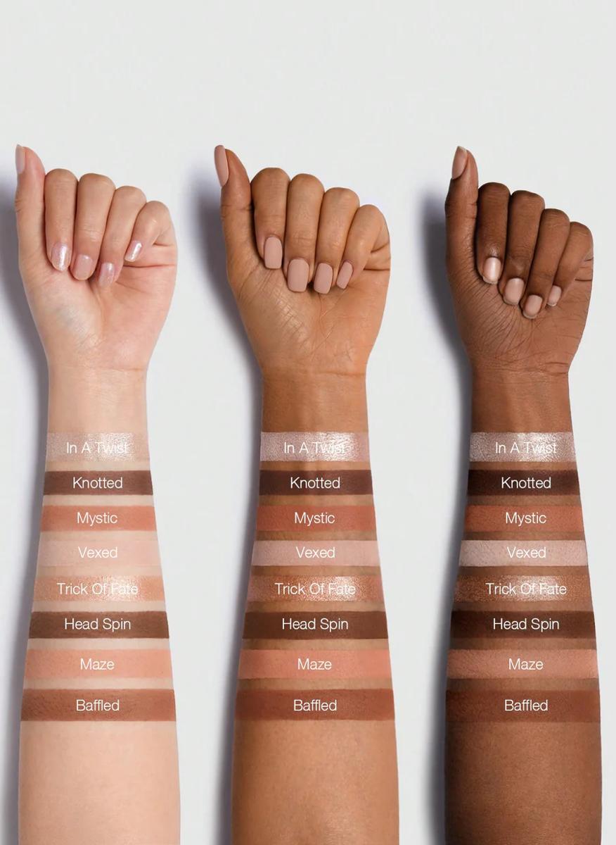 buy-sheglam-jazy-jigsaw-eyeshadow-palette-hued-in-nude_5sf