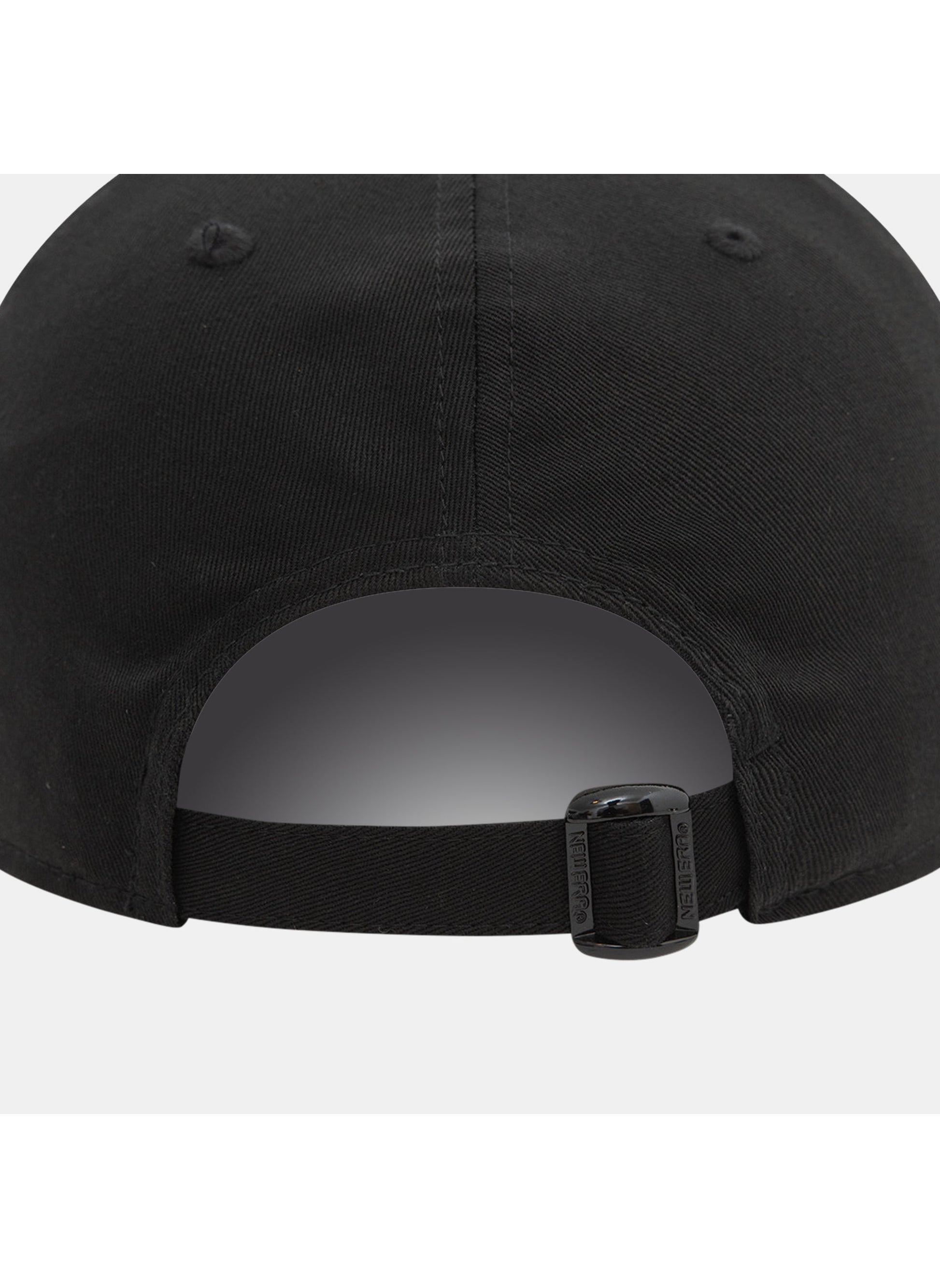 buy-new-era-men-s-mlb-los-angeles-lakers-metallic-9forty-cap_atj