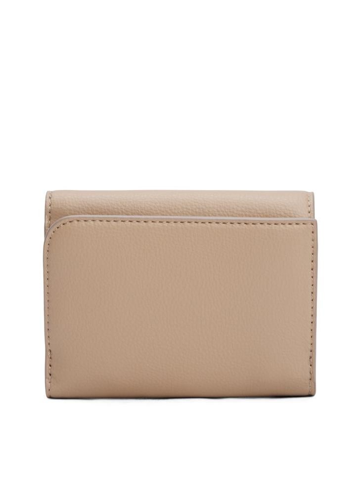 buy-tommy-hilfiger-logo-trifold-wallet_8k3