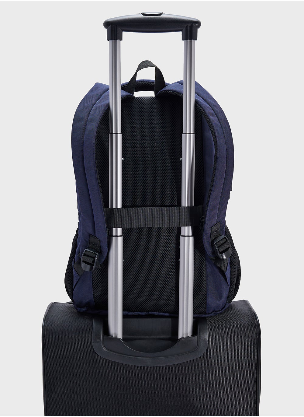 buy-seventy-five-padded-ventilation-back-support-casual-backpack_a89