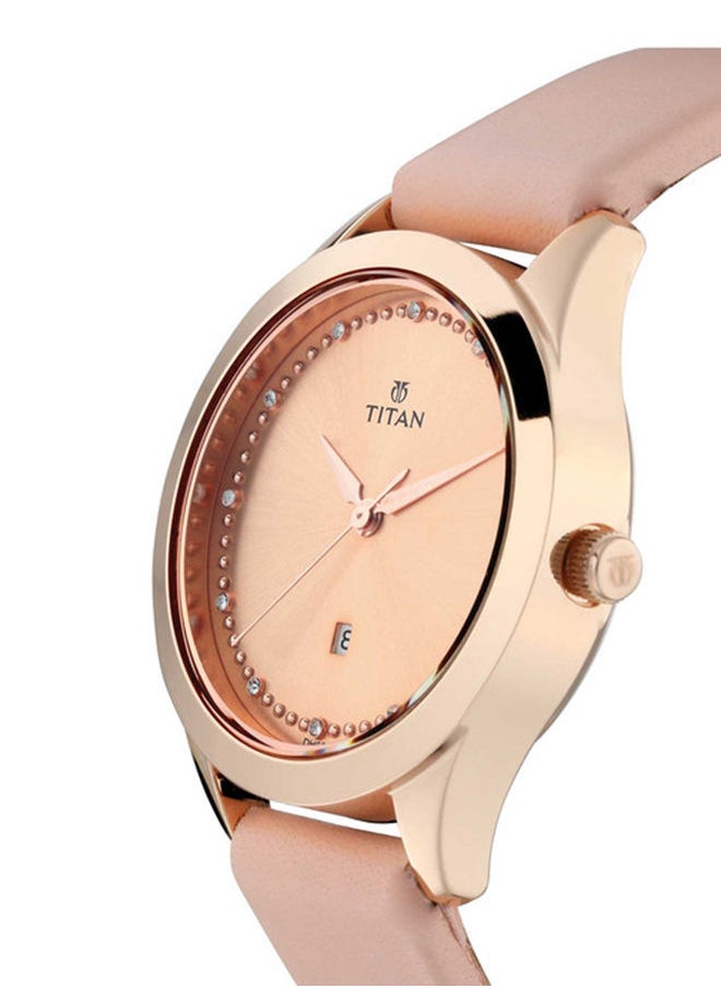 buy-titan-leather-analog-wrist-watch-2570wl01_25k