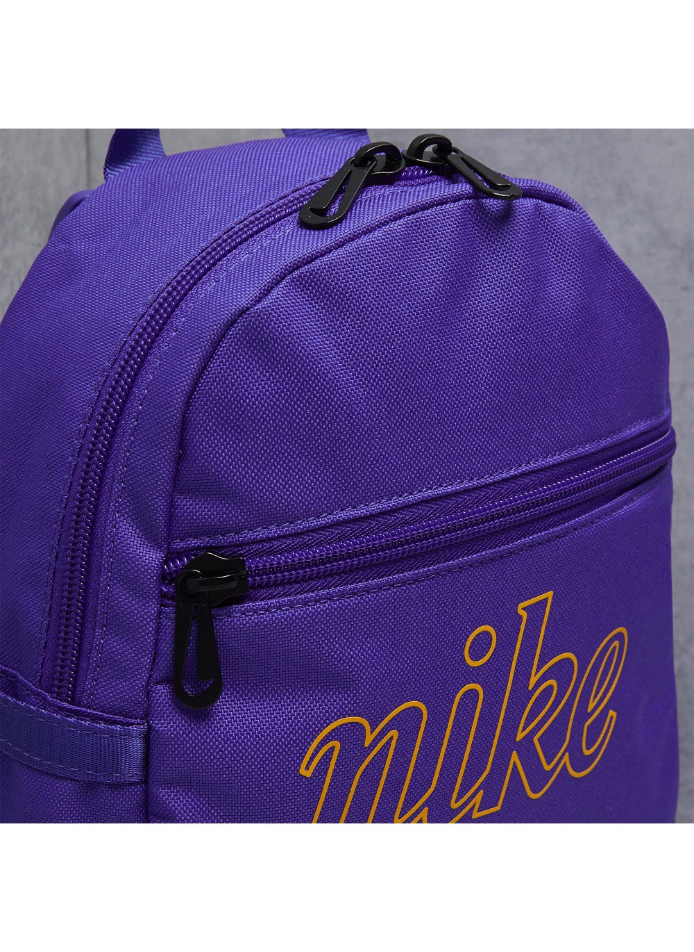 buy-nike-women-s-sportswear-futura-365-mini-backpack_bus
