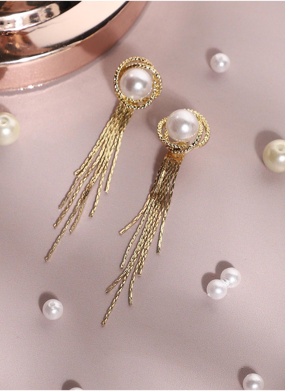 buy-sohi-party-earrings_zj3