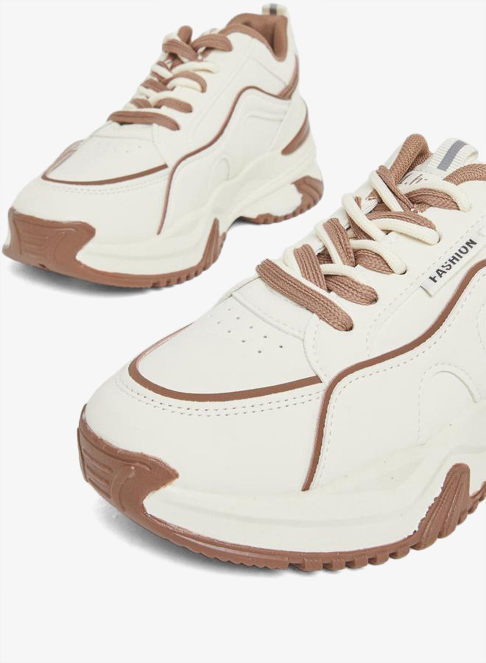 buy-styli-styli-panelled-lace-up-sneakers_mft