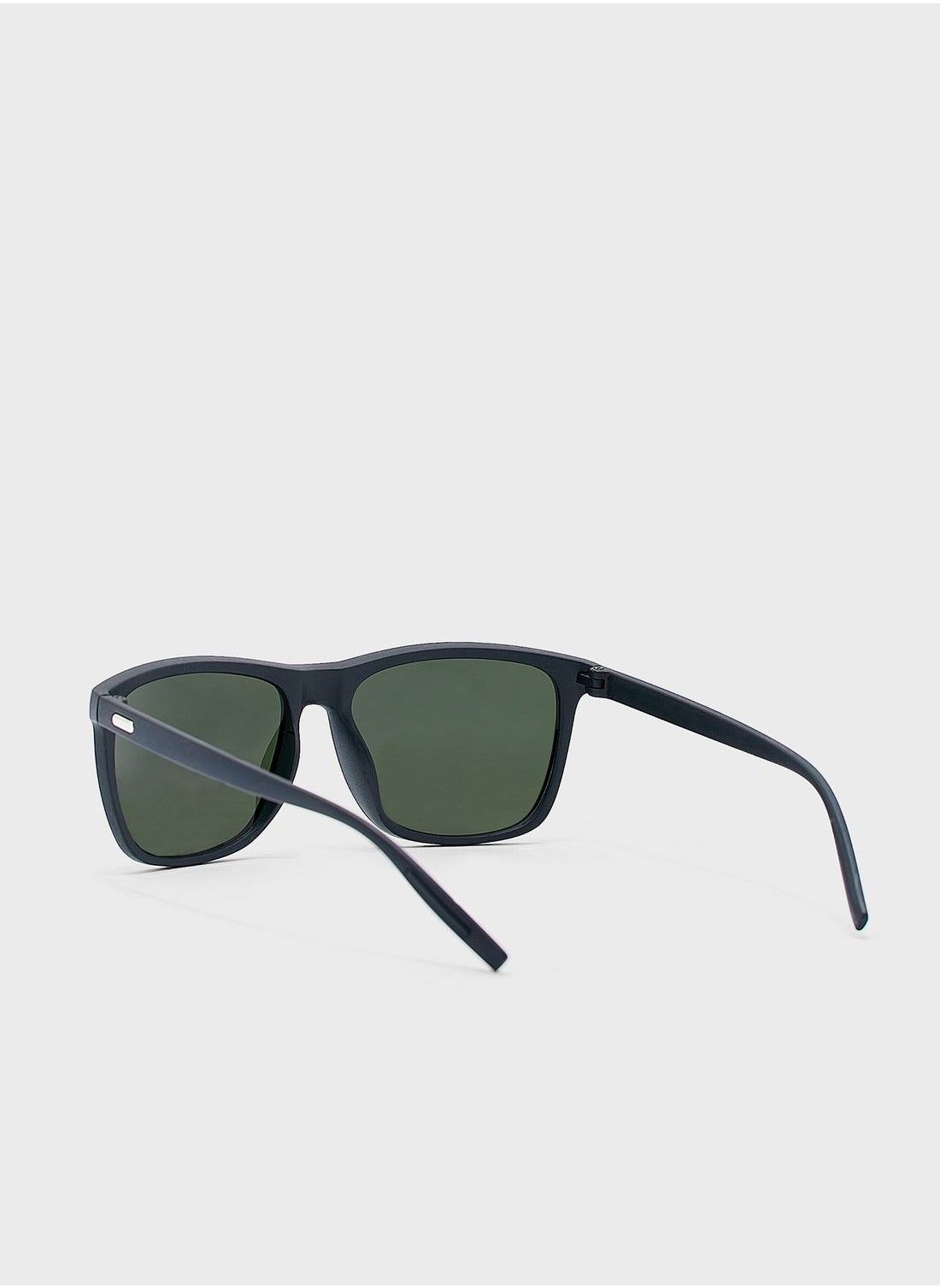 buy-seventy-five-casual-wayfarer-sunglasses_iz1