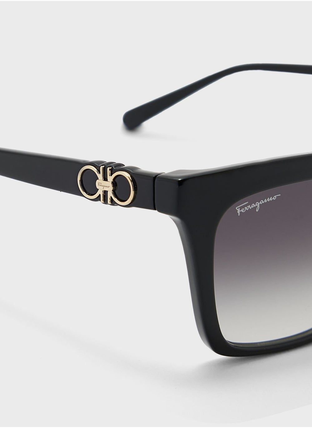 buy-ferragamo-modified-rectangle-oversized-sunglasses_x9p
