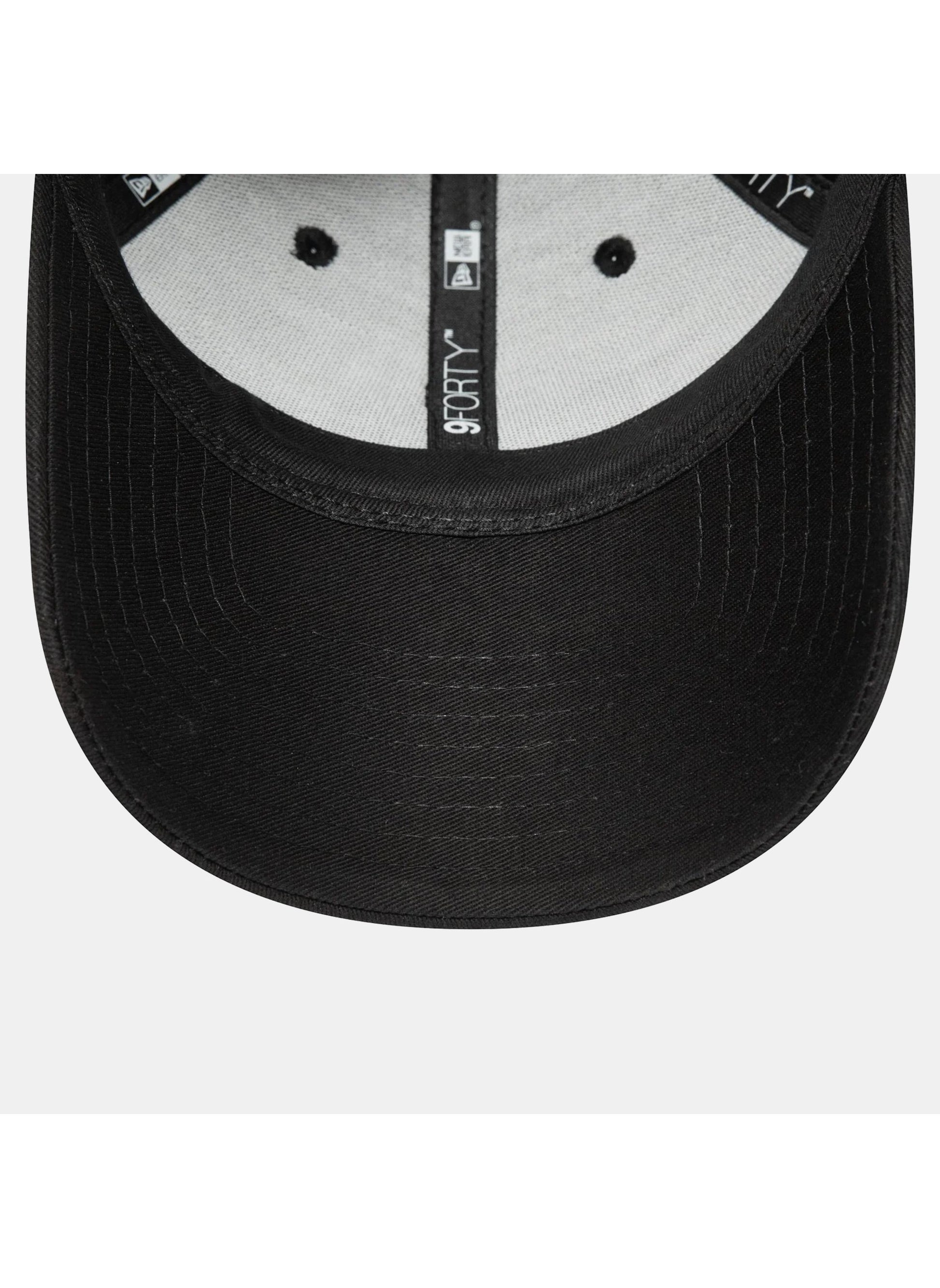 buy-new-era-men-s-mlb-essential-new-york-yankees-9forty-cap_w53