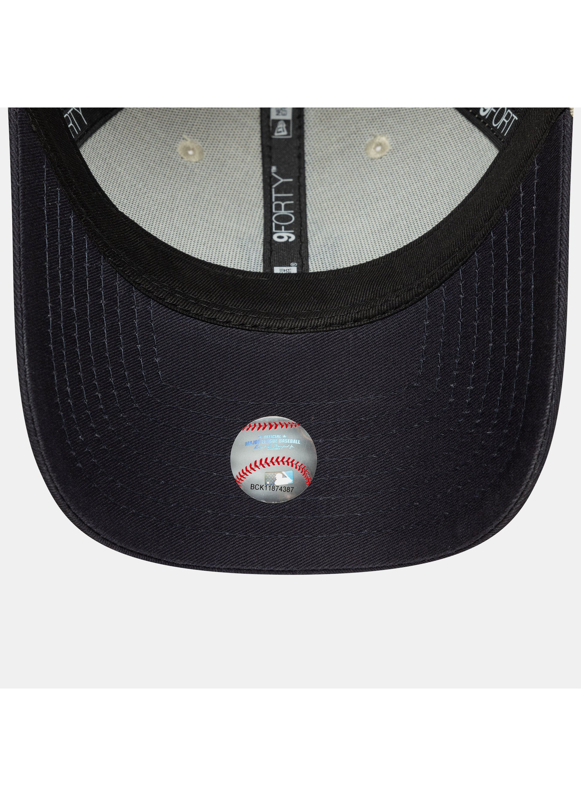 buy-new-era-men-s-mlb-new-york-yankees-9forty-cap_x30