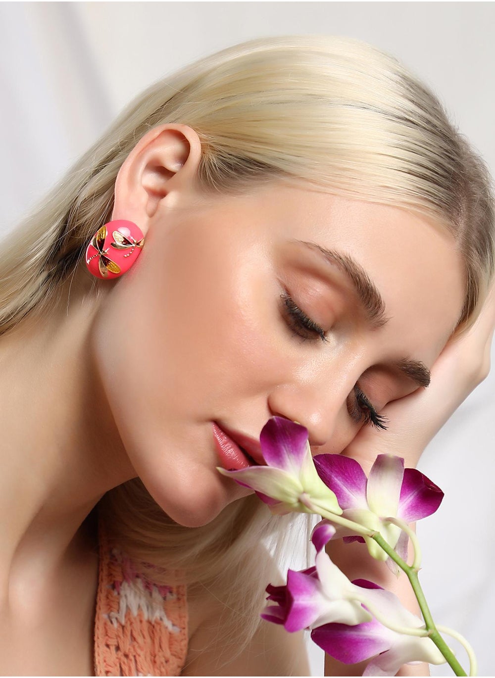 buy-sohi-contemporary-the-dragonfly-stud-earrings_vd8