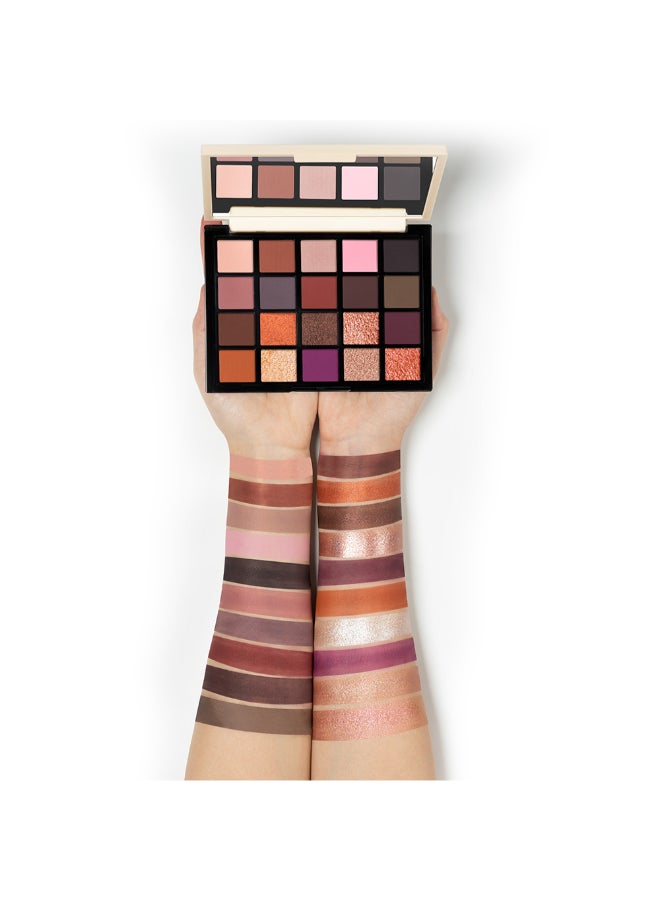 buy-character-shadow-gallery-20-color-eyeshadow-palette-1_yr1