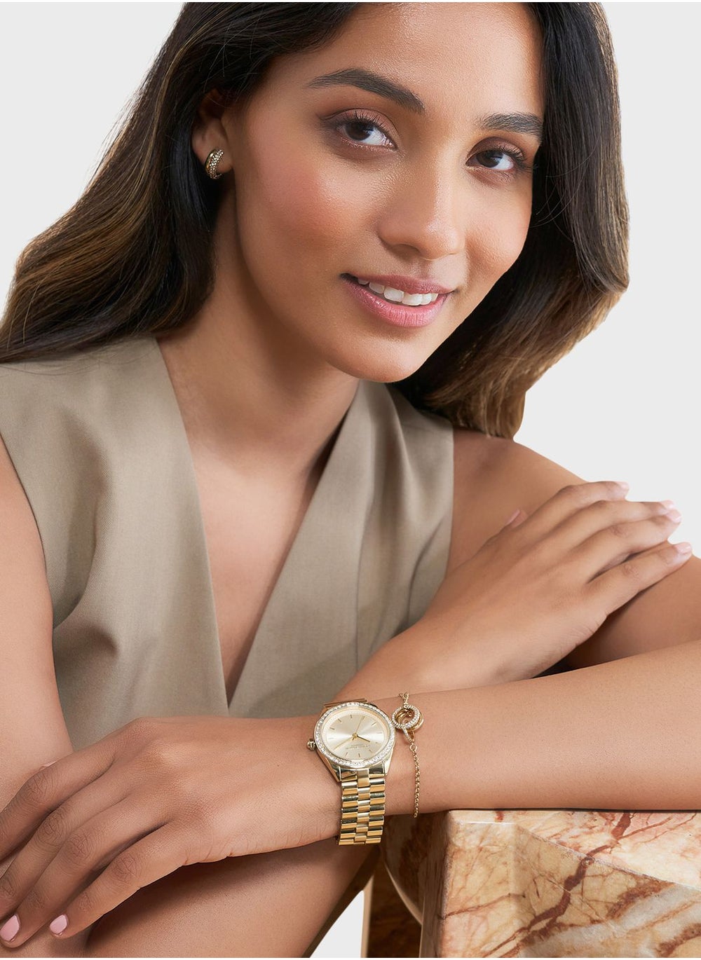 buy-olivia-burton-steel-strap-analog-watch_p0f