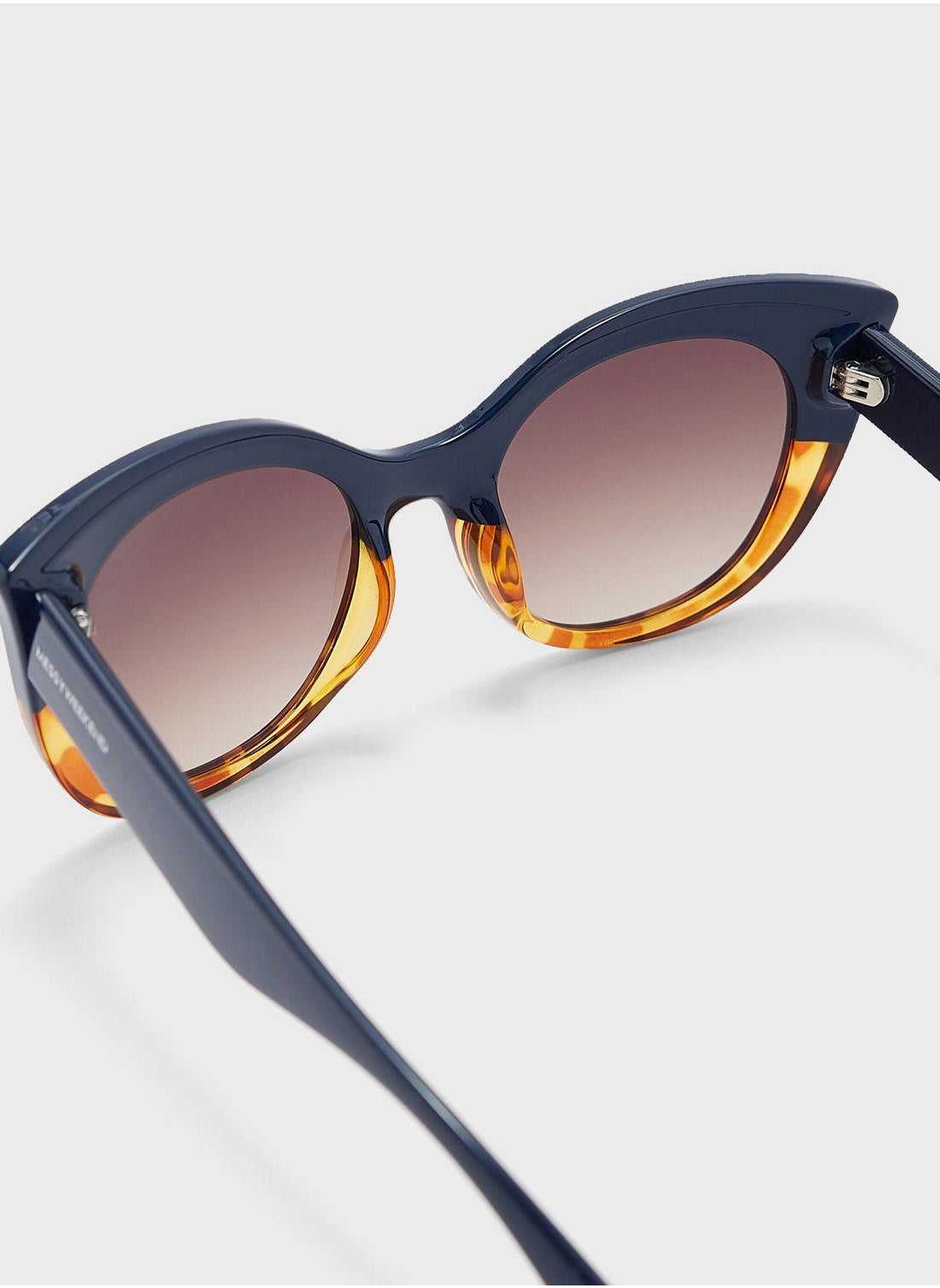 buy-messyweekend-thelma-wayfarers-sunglasses_t89