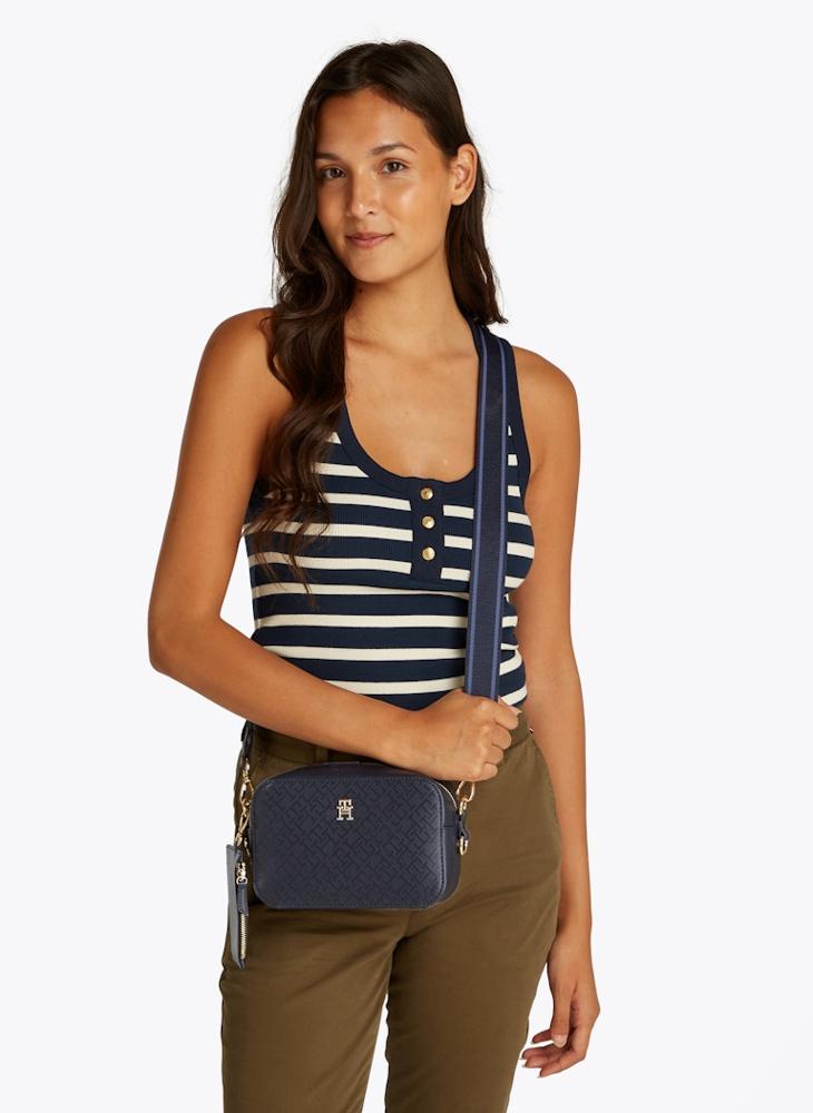 buy-tommy-hilfiger-camera-bag_zyt