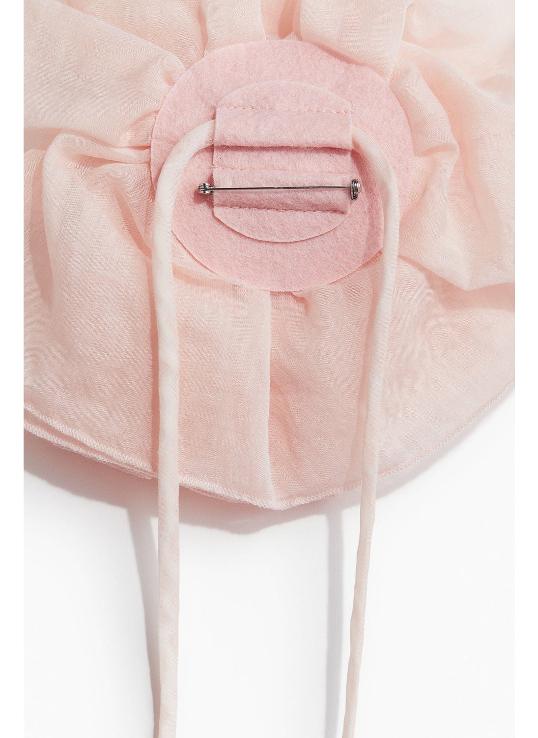 buy-h-m-appliqued-scarf-necklace_g99