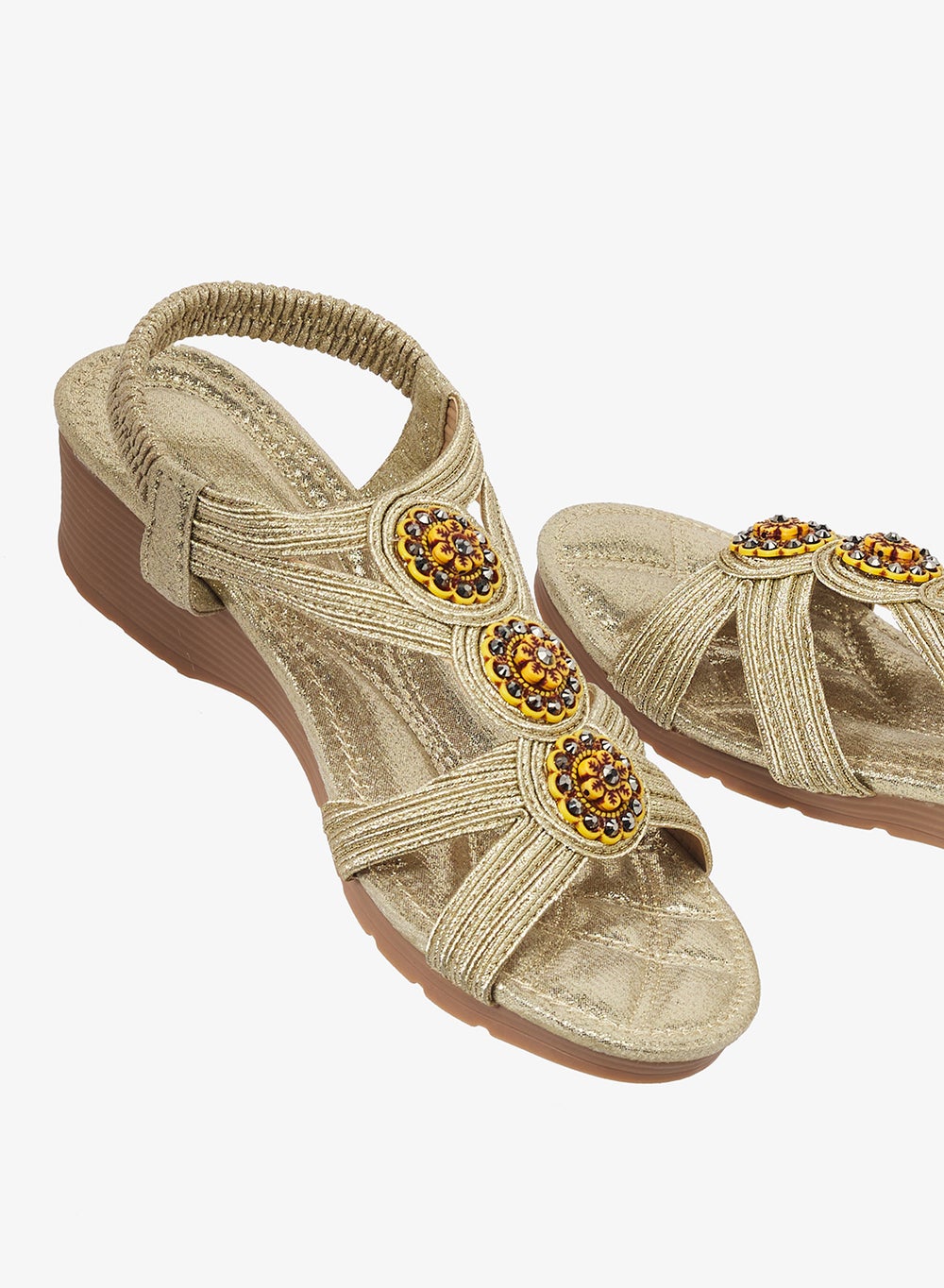 buy-khizana-heeled-sandals_al1