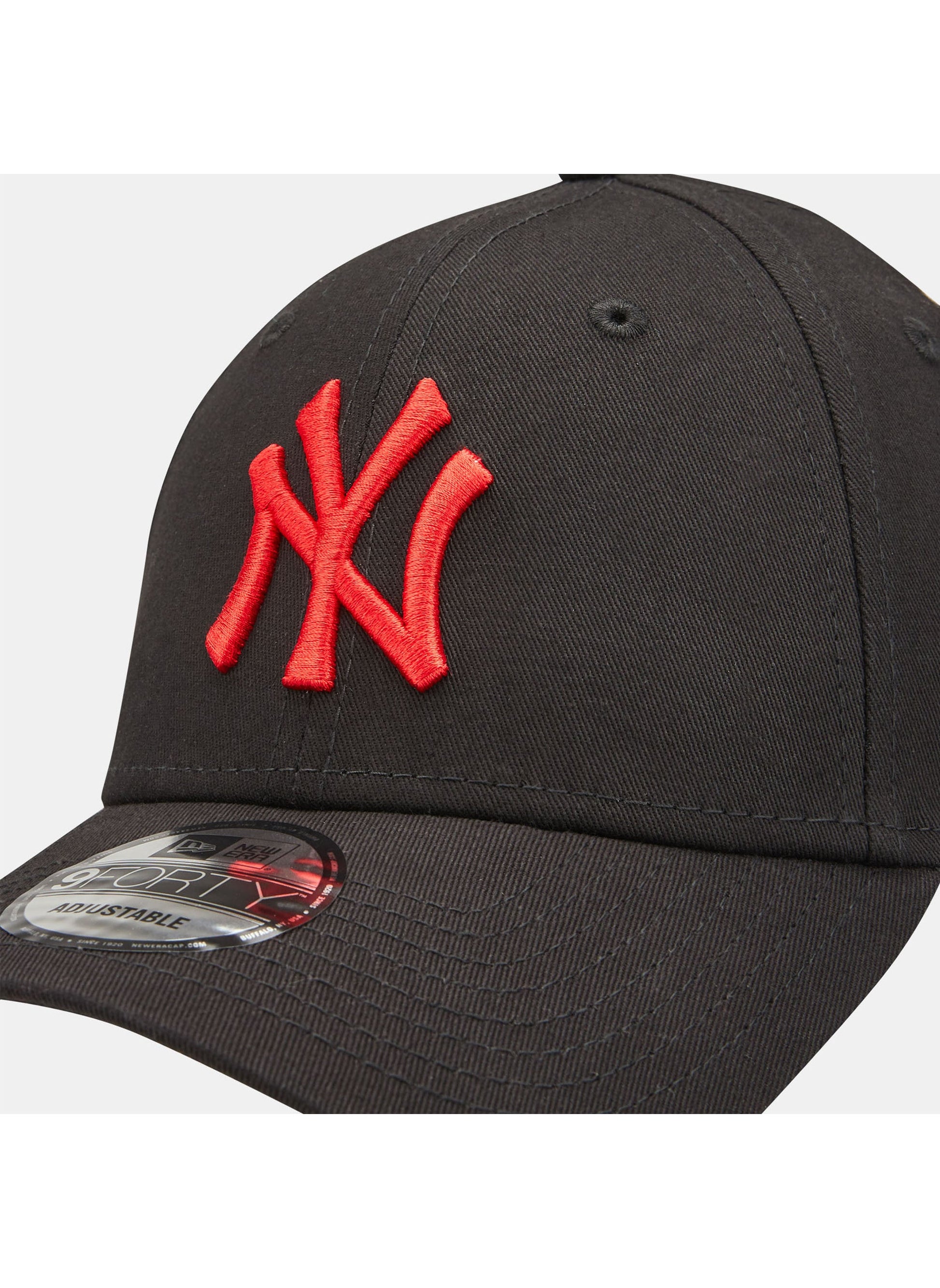 buy-new-era-men-s-mlb-new-york-yankees-essential-logo-9forty-cap_n0o