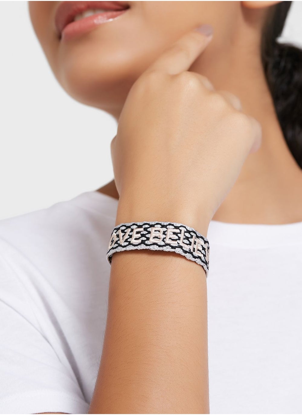 buy-fashionbox-elisa-love-believe-bracelet_rpv