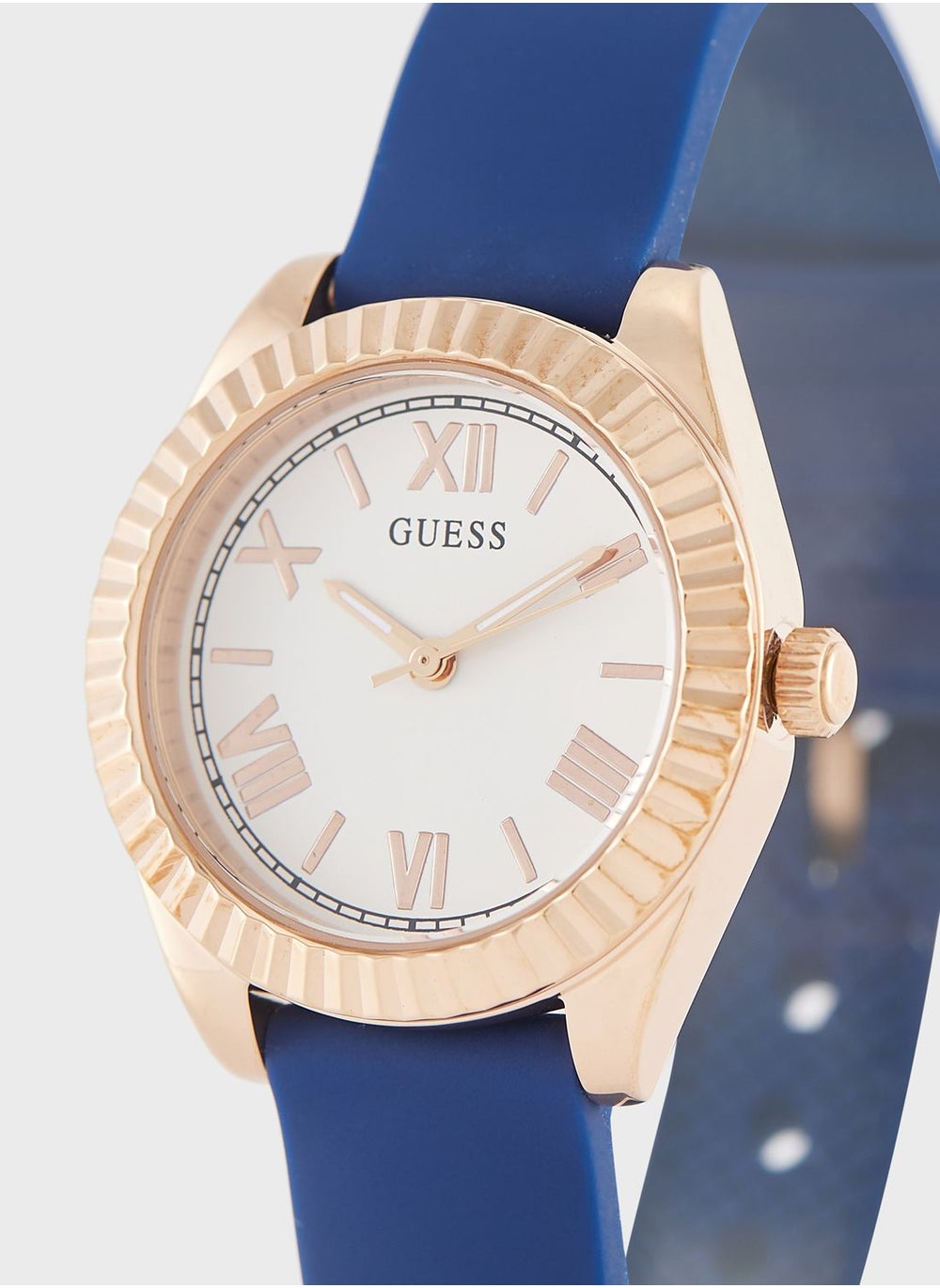 buy-guess-mini-luna-silicon-strap-analog-watch_50d