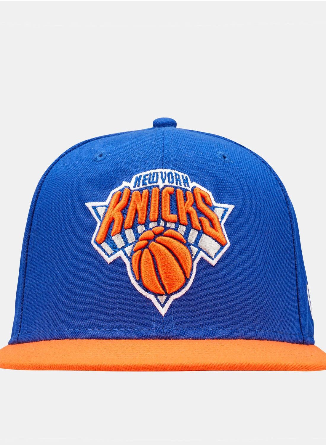 buy-new-era-men-s-new-york-knicks-essential-59fifty-cap_ayf