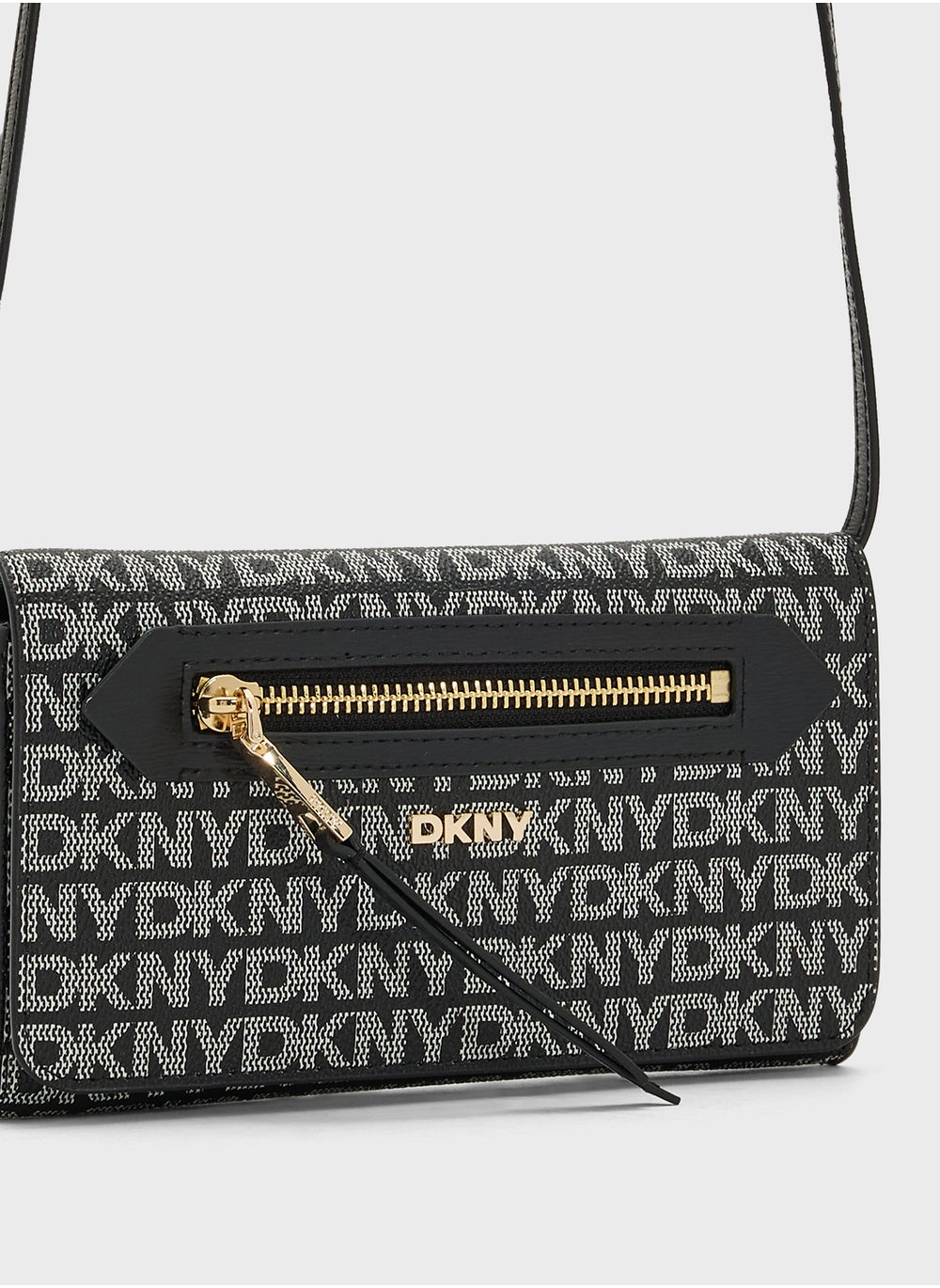 buy-dkny-bryant-ave-wallet-crossbody_evt