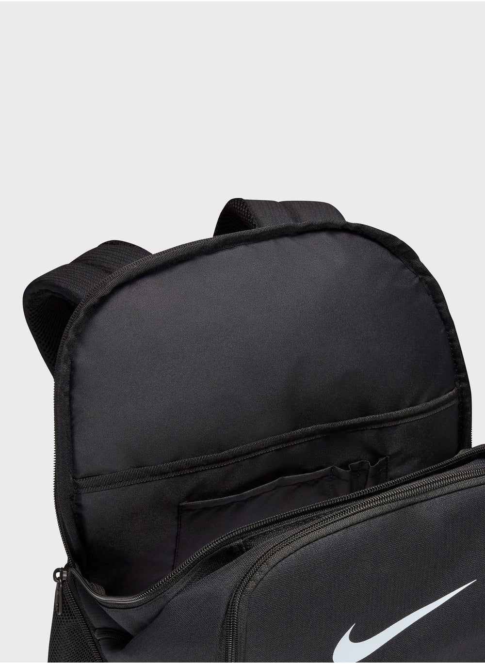 buy-nike-medium-brasilia-backpack_l4u