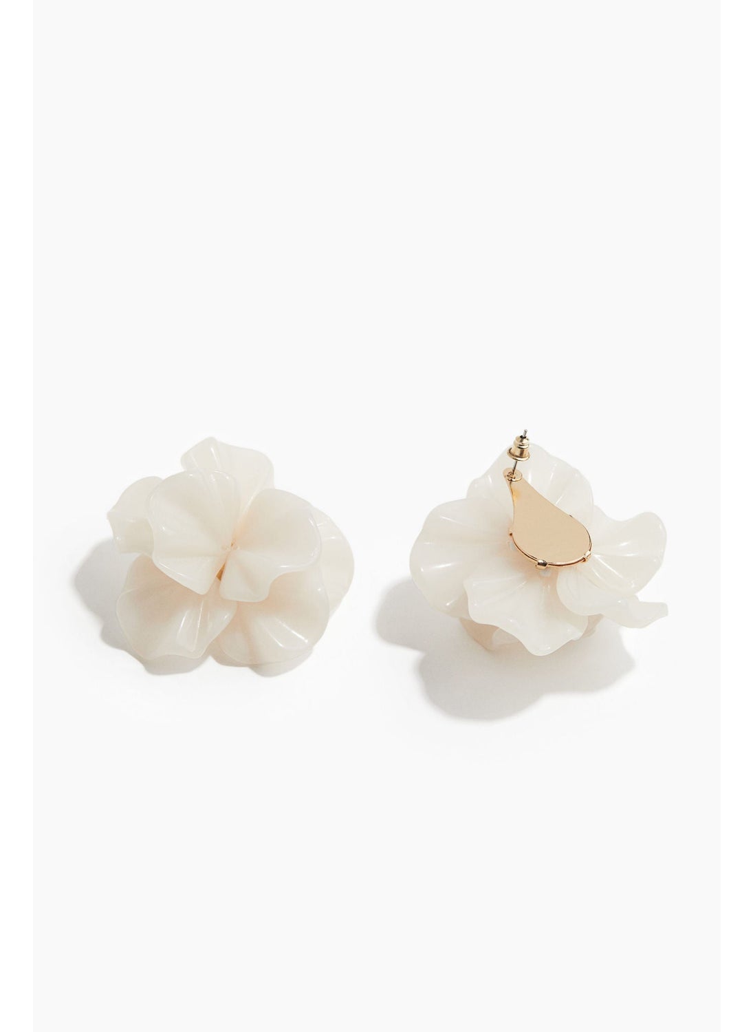 buy-h-m-flower-shaped-stud-earrings_bgq