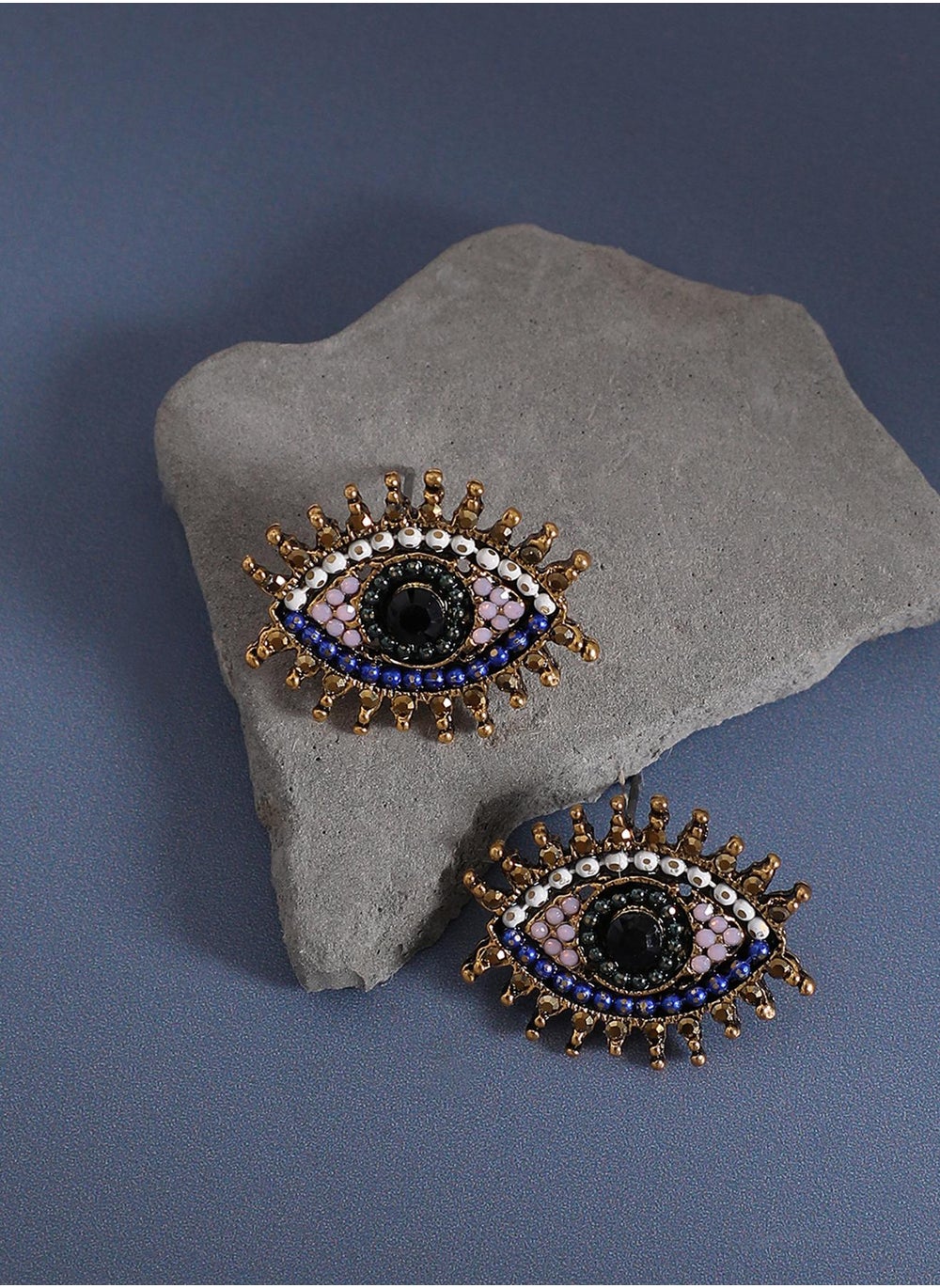 buy-sohi-evil-eye-stud-earrings_jx3