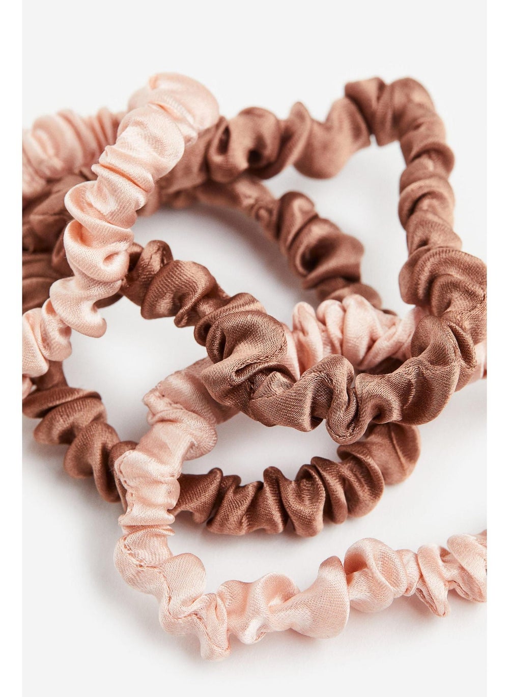buy-h-m-4-pack-silk-scrunchies_55l