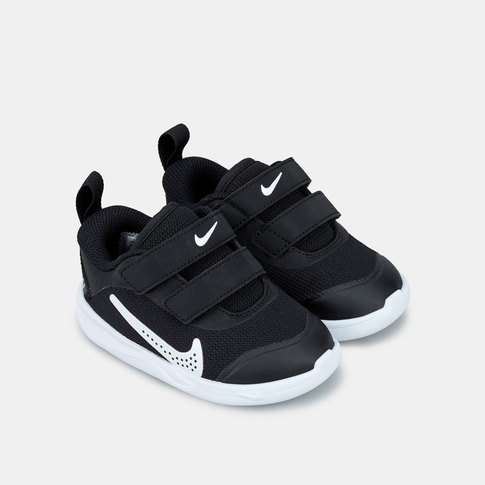 buy-nike-kids-omni-multi-court-running-shoe-baby-and-toddler_239