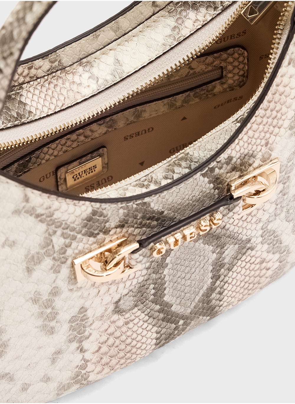 buy-guess-lefia-small-satchel_0au