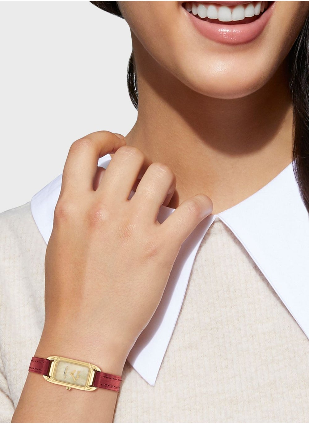 buy-coach-cadie-leather-strap-analog-watch_ozy