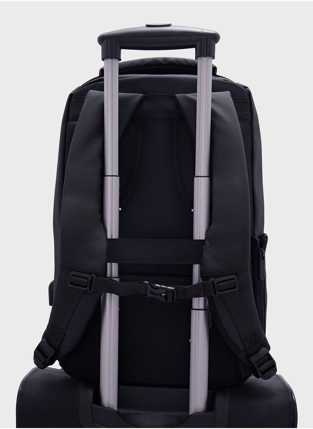 buy-robert-wood-premium-padded-multi-compartment-laptop-backpack_o6y