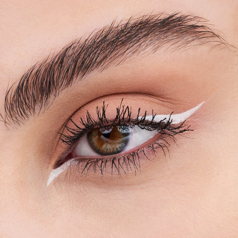 buy-essence-essence-kajal-pencil-04_8wh