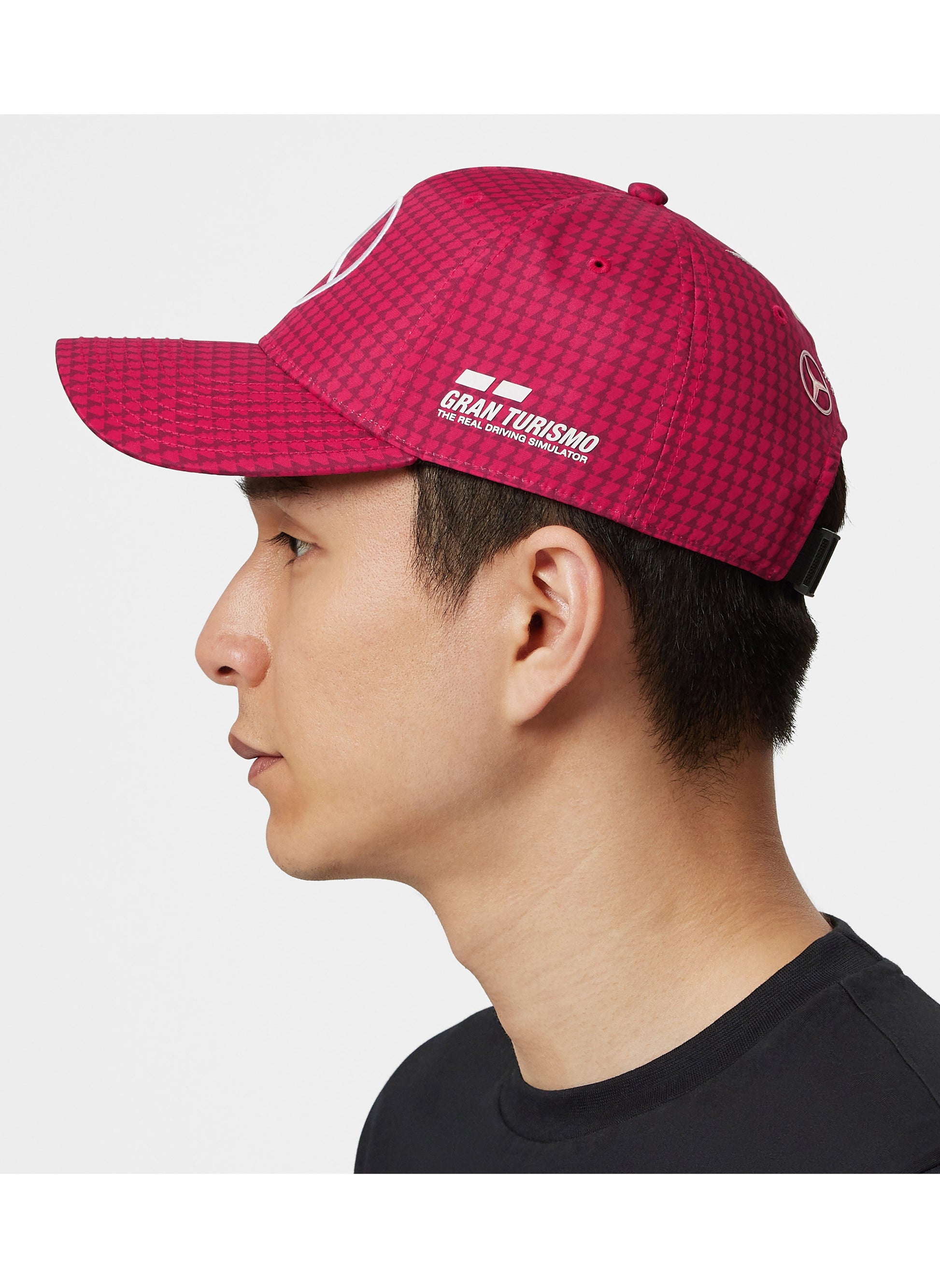 buy-amg-petronas-formula-1-team-headwear_og0
