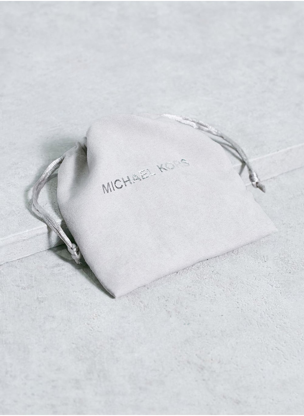 buy-michael-kors-logo-earrings_6tq