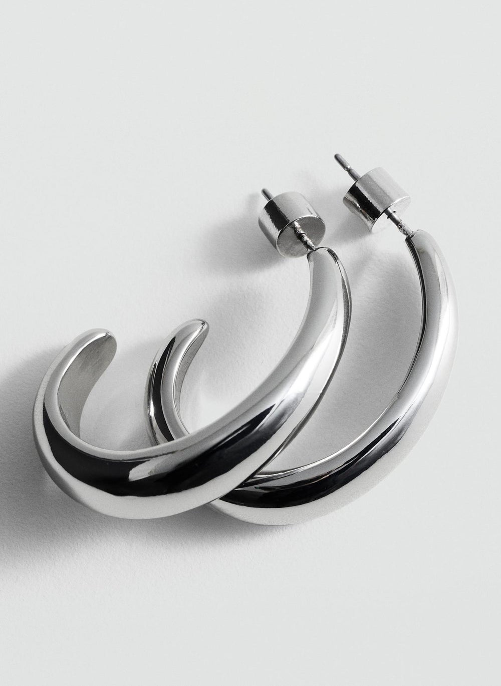 buy-mango-thin-oval-hoop-earrings_gmo