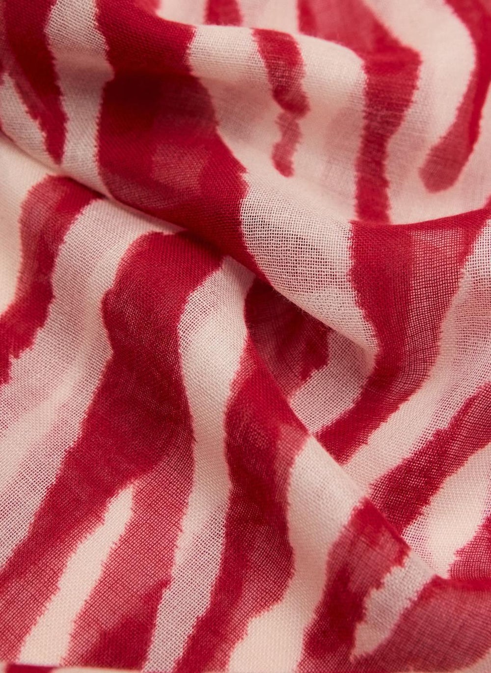 buy-mango-zebra-cotton-blend-scarf_0ng
