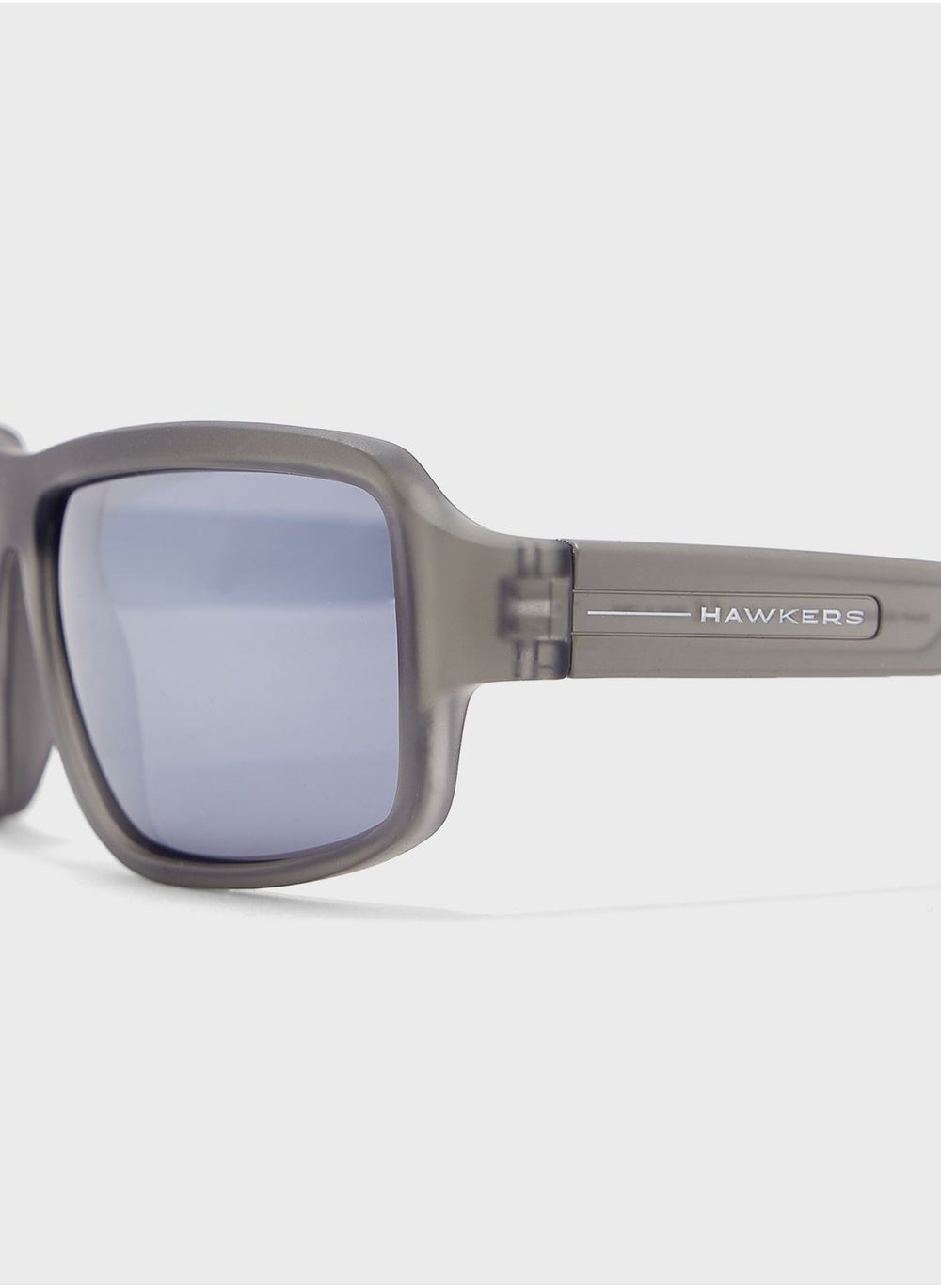 buy-hawkers-f18-oversized-sunglasses_g09