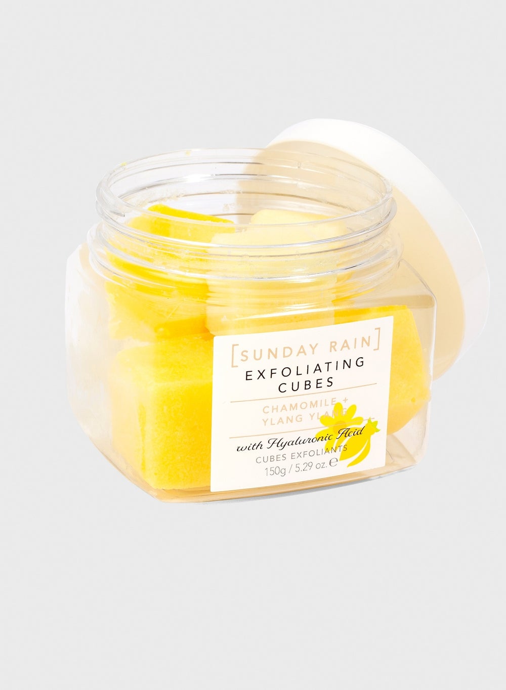 buy-sunday-rain-sunday-rain-chamomile-ylang-ylang-exfoliating-cubes_kyt